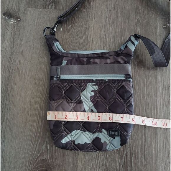 Lug Skipper Crossbody Bag Camo Camouflage - Picture 7 of 8
